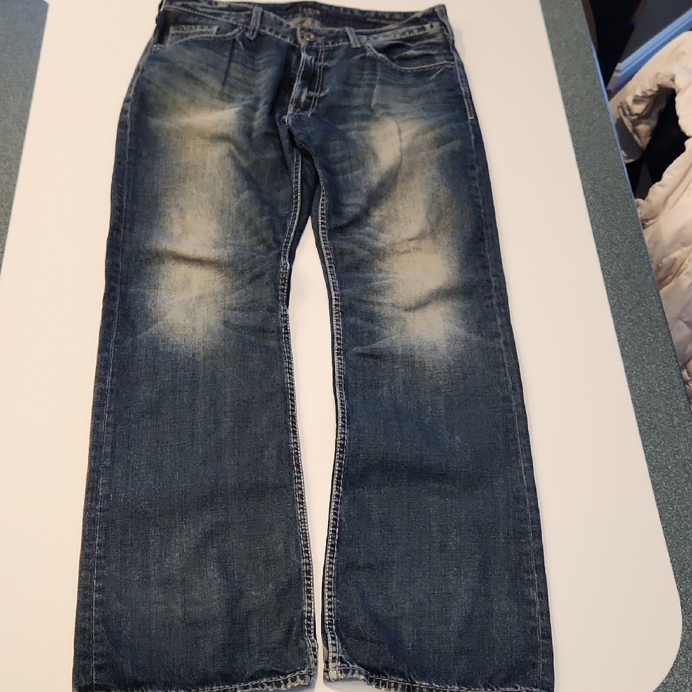 Guess Men's Relaxed Fit 34 X 32 Faded Blue Jeans